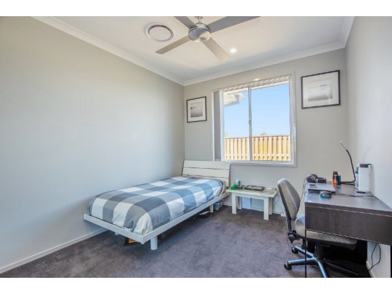 Coomera Waters QLD 4209