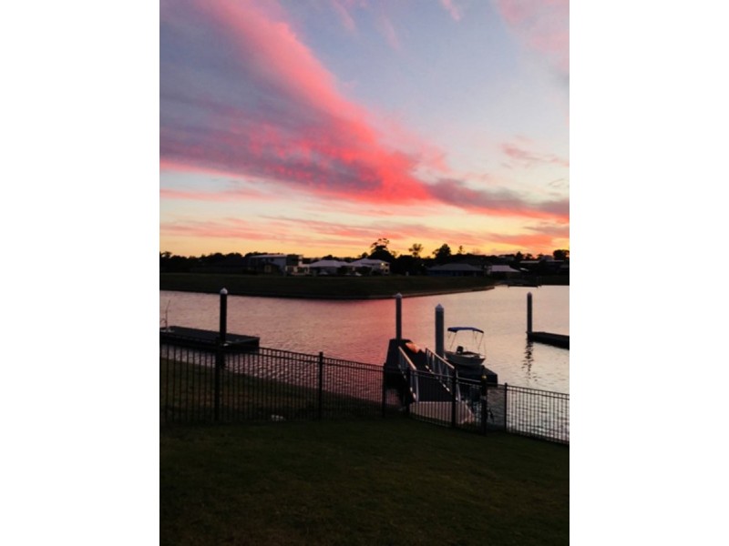 Coomera Waters QLD 4209