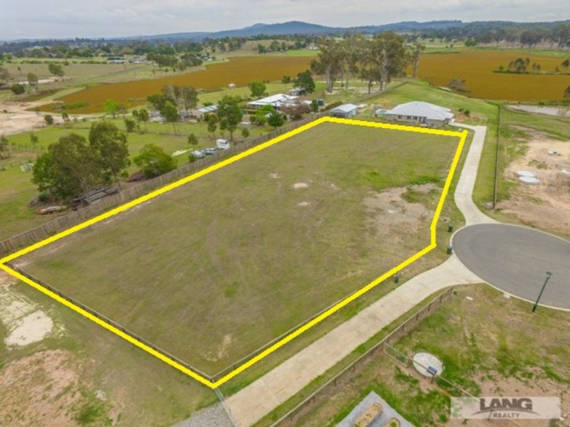 23 Mount Vista Place, Tamborine QLD 4270