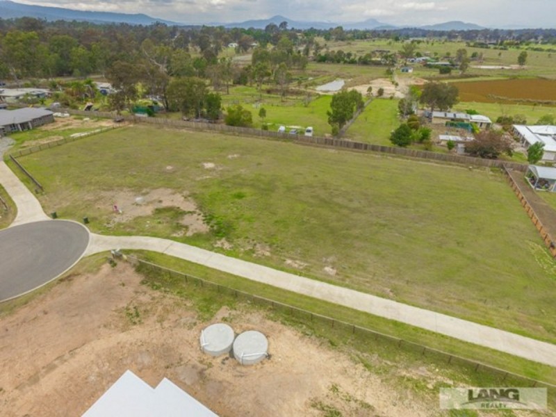 23 Mount Vista Place, Tamborine QLD 4270