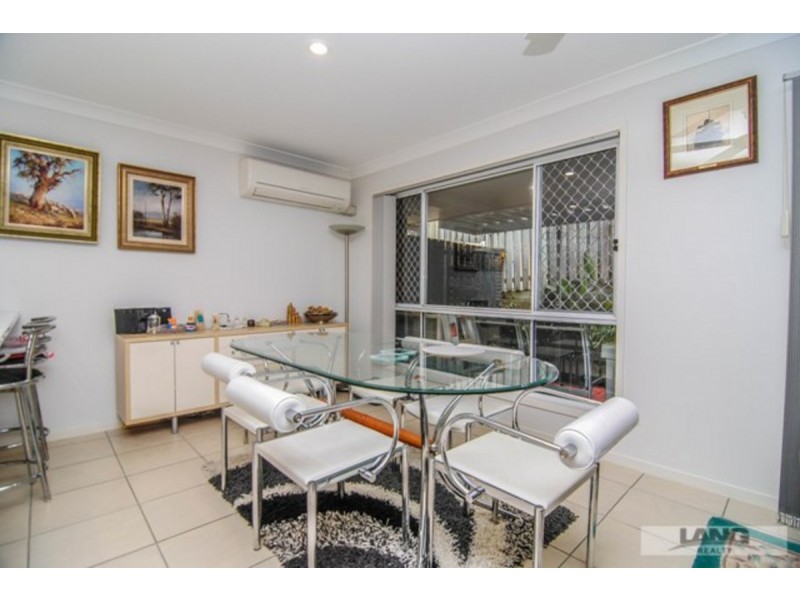 2/21 Richardson Crescent, Upper Coomera QLD 4209