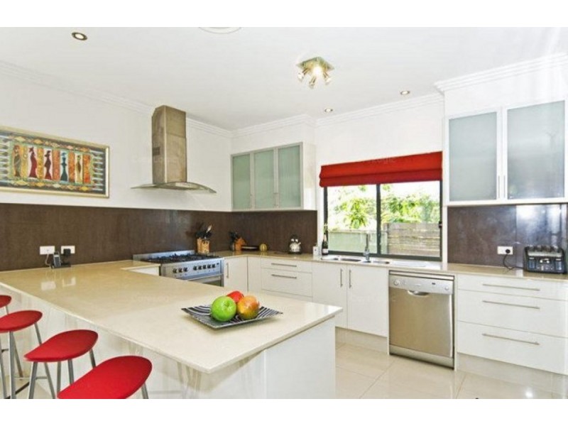 17 Peregrine Crescent, Coomera QLD 4209