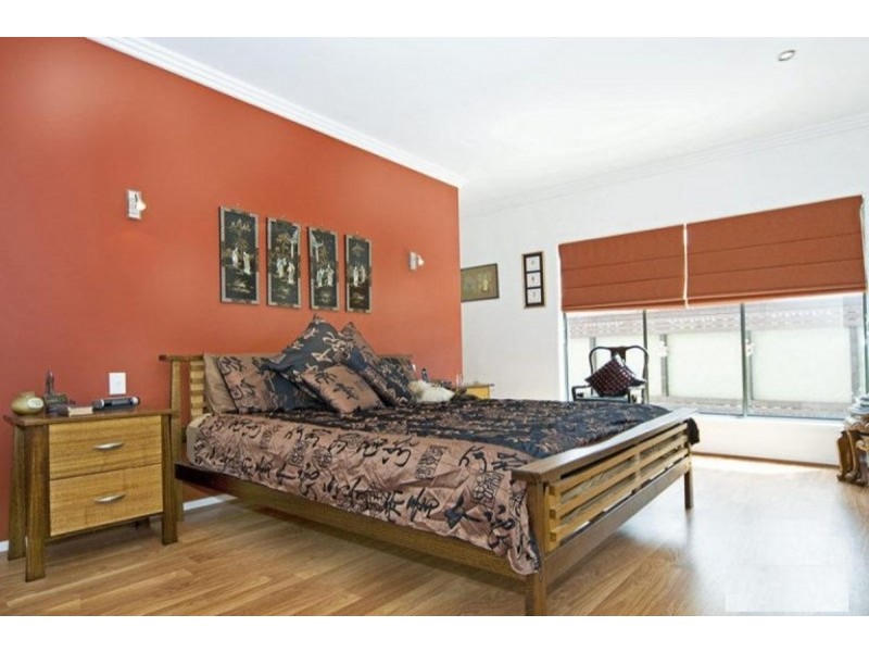 17 Peregrine Crescent, Coomera QLD 4209