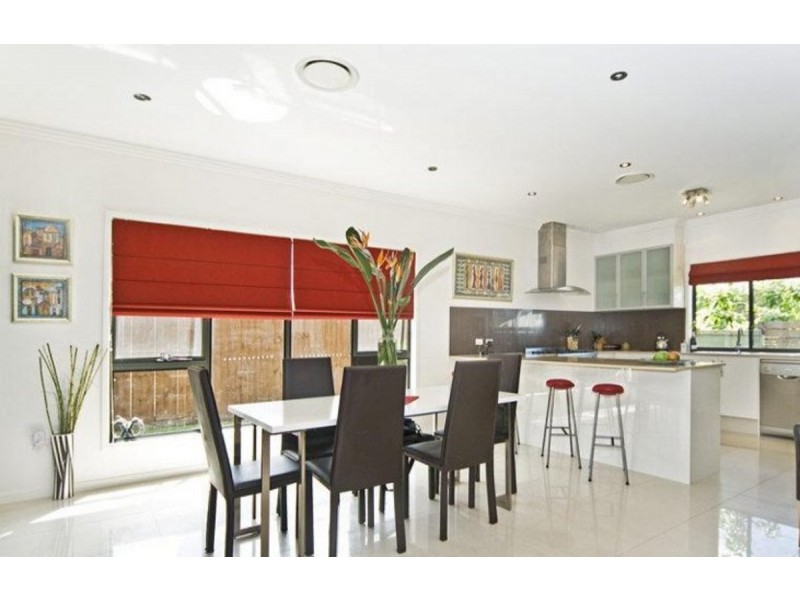 17 Peregrine Crescent, Coomera QLD 4209