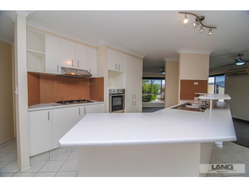 11 Pinehill Drive, Oxenford QLD 4210