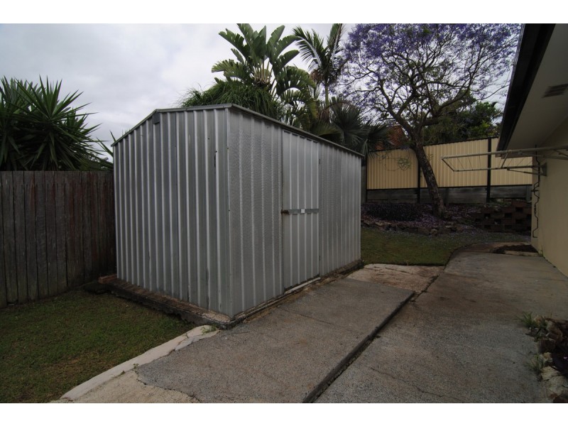 11 Pinehill Drive, Oxenford QLD 4210