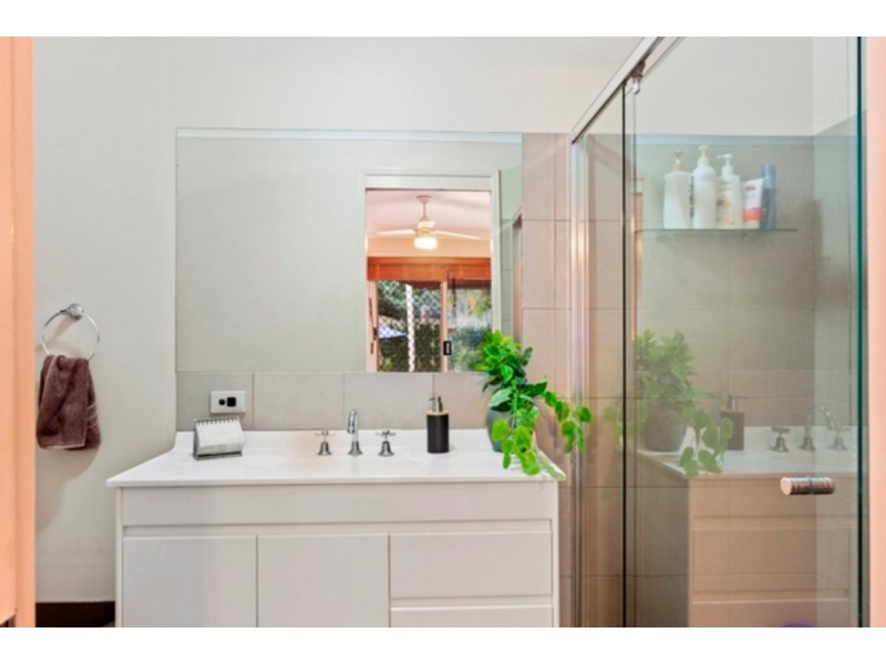 20 Westpark Court, Helensvale QLD 4212