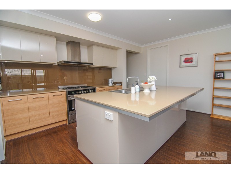 9 Dandelup Avenue, Ormeau Hills QLD 4208