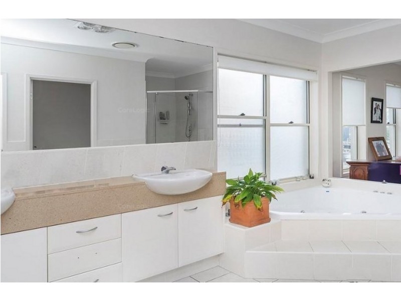 12 Brindabella Close, Coomera Waters QLD 4209