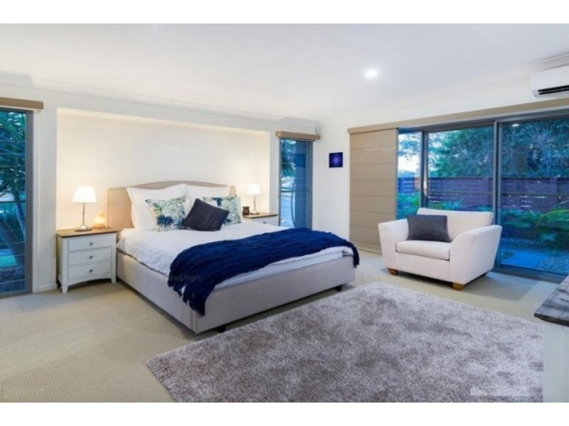 2 Orlando Drive, Coomera QLD 4209