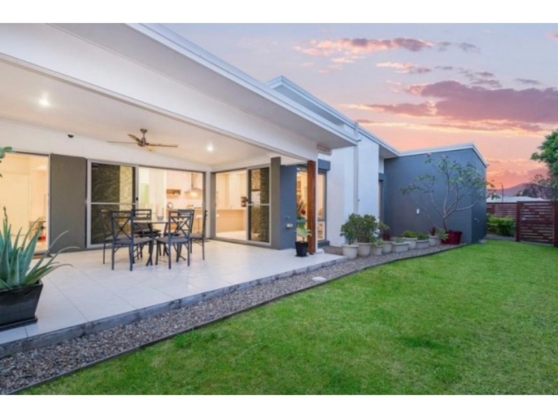 2 Orlando Drive, Coomera QLD 4209