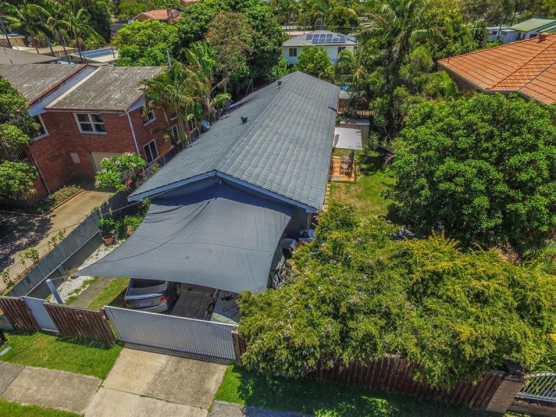 38 Middle Street, Labrador QLD 4215