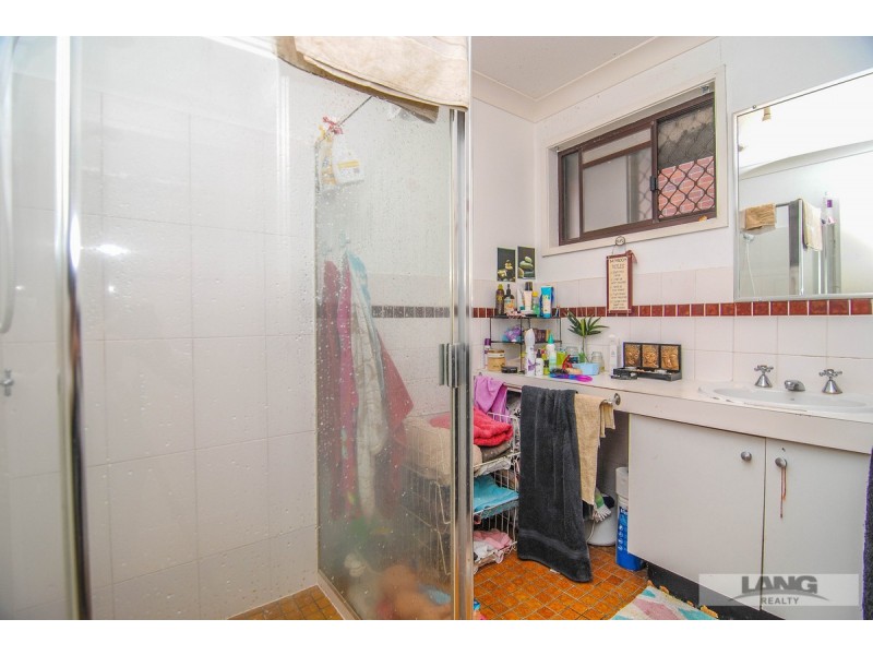 38 Middle Street, Labrador QLD 4215