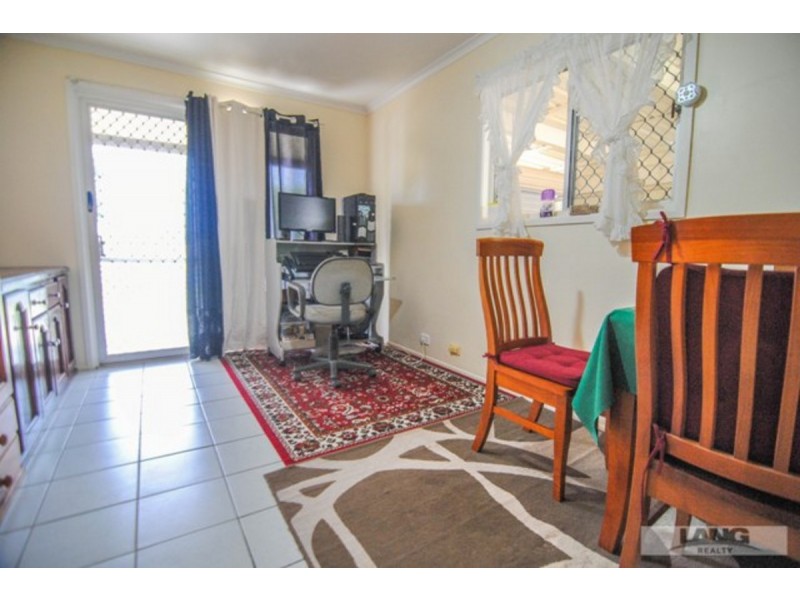 10 Grove Road, Holmview QLD 4207