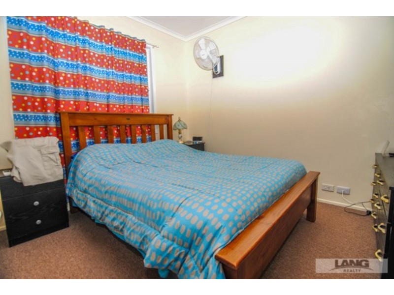 10 Grove Road, Holmview QLD 4207