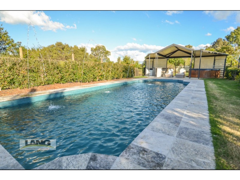 18-22 Racecourse Place, Tamborine QLD 4270