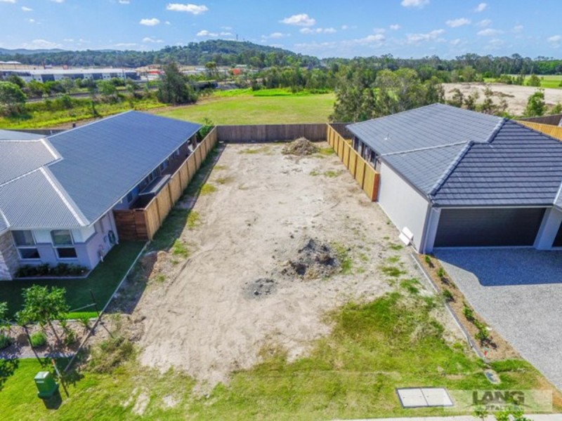 28 Great Sandy Circuit, Pimpama QLD 4209