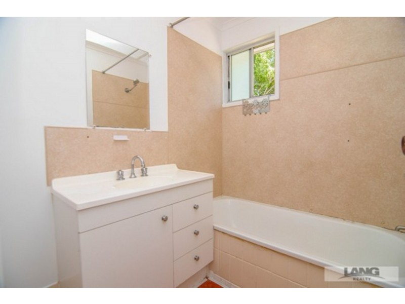 4 Dellamere Court, Eagleby QLD 4207