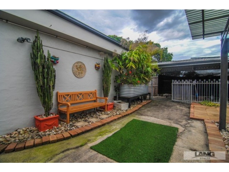 18 Charles Street, Beenleigh QLD 4207