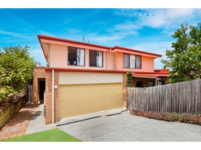 1/2 Kelly Avenue, Coomera QLD 4209