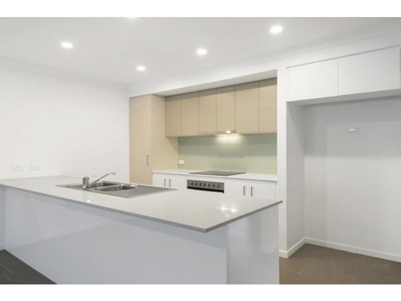 1 Bottle Brush Circuit, Coomera QLD 4209