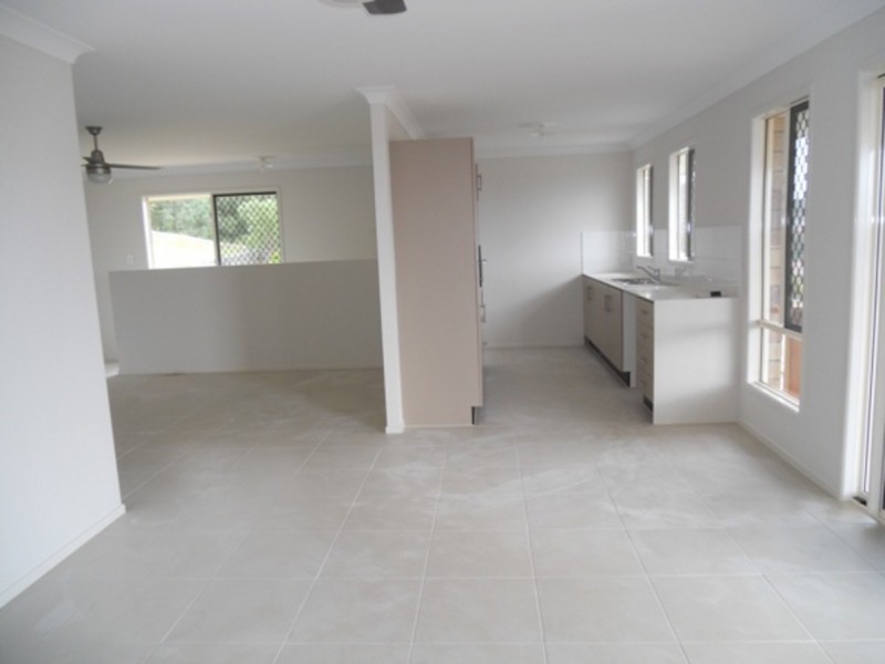 47 Bluetail Crescent, Upper Coomera QLD 4209