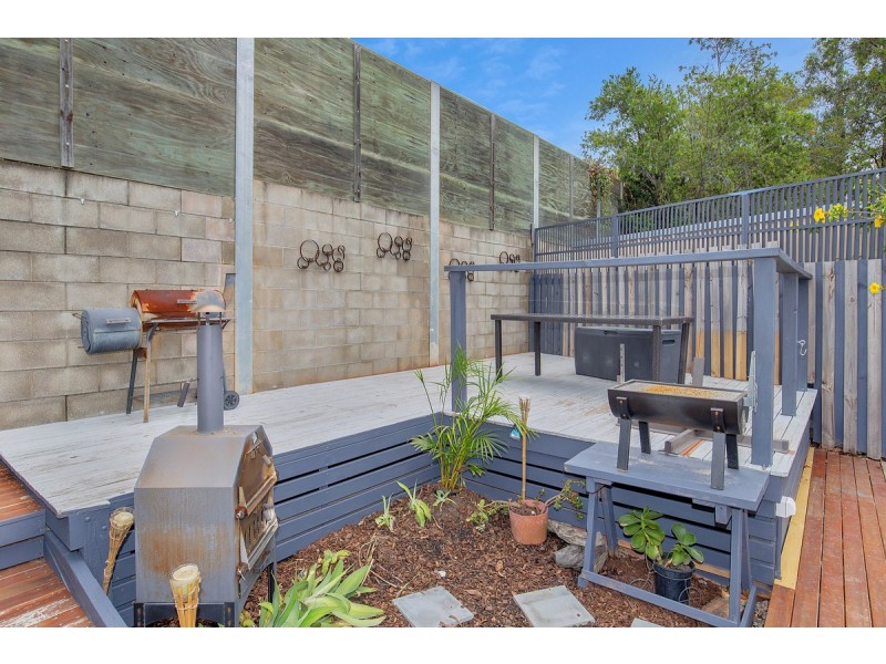 24 Silver Dawn Crescent, Oxenford QLD 4210