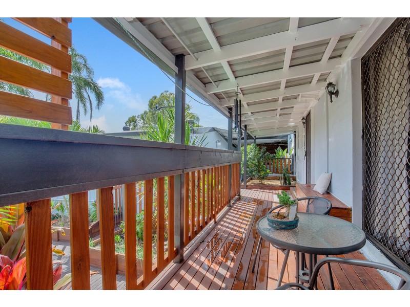 12 Dromana Crescent, Helensvale QLD 4212