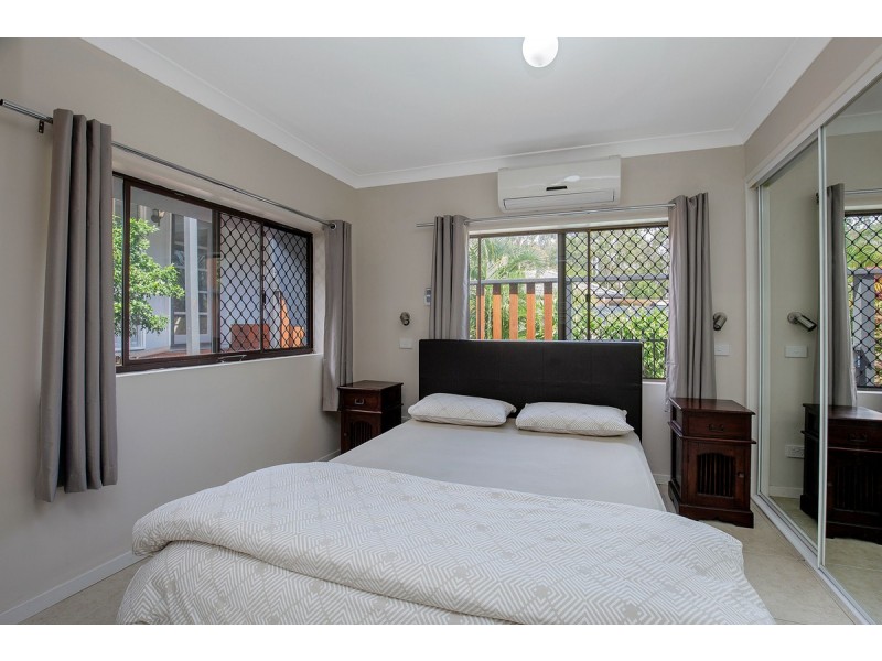 12 Dromana Crescent, Helensvale QLD 4212
