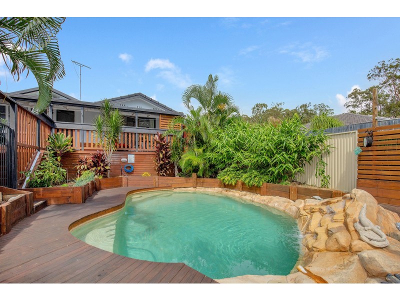 12 Dromana Crescent, Helensvale QLD 4212