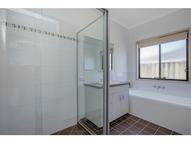 22 Starush Court, Upper Coomera QLD 4209