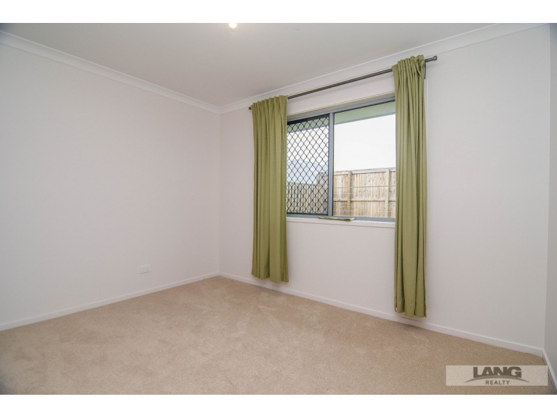 9 Lysaght Drive, Pimpama QLD 4209