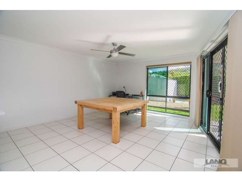 25 Cossington Circuit, Maudsland QLD 4210