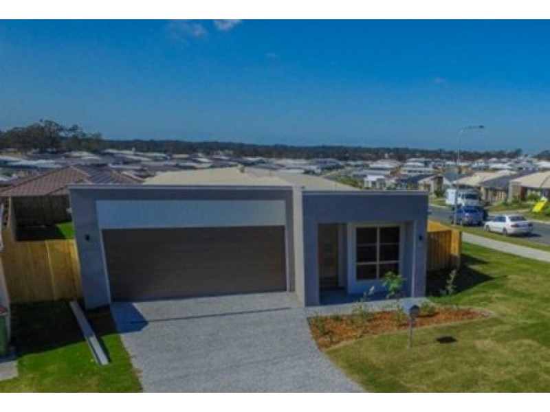 64 Greenwich Avenue, Pimpama QLD 4209