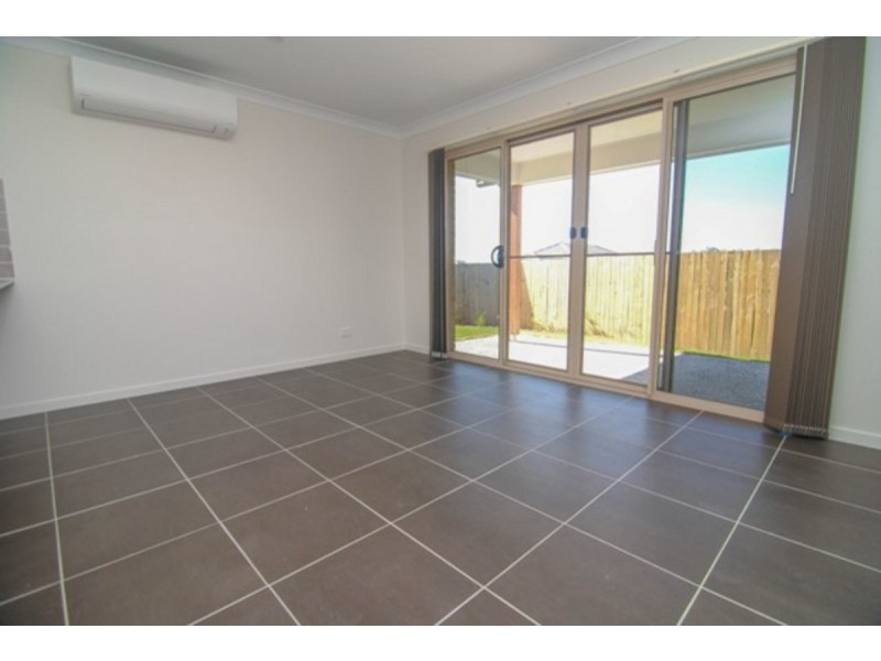 64 Greenwich Avenue, Pimpama QLD 4209