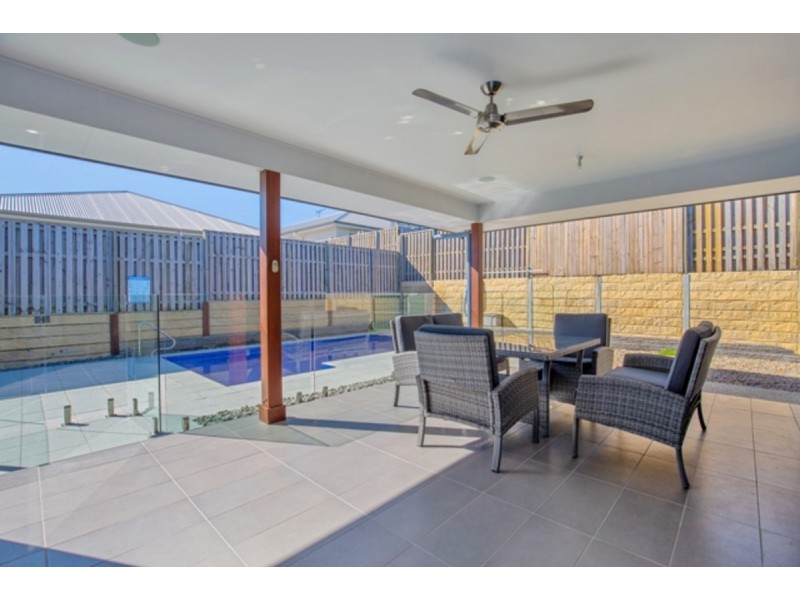 12 Giacco Street, Pimpama QLD 4209