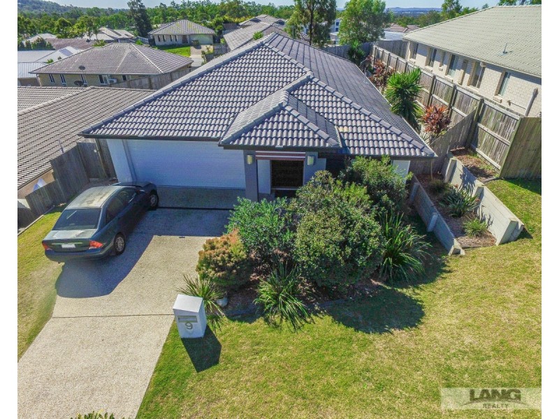 9 Cairnlea Drive, Pimpama QLD 4209