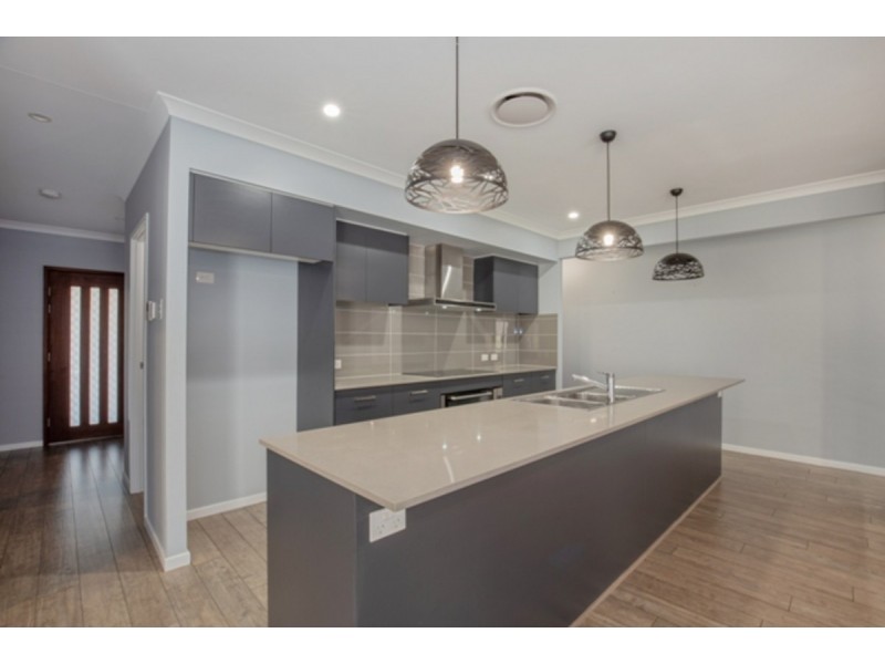 12 Giacco Street, Pimpama QLD 4209