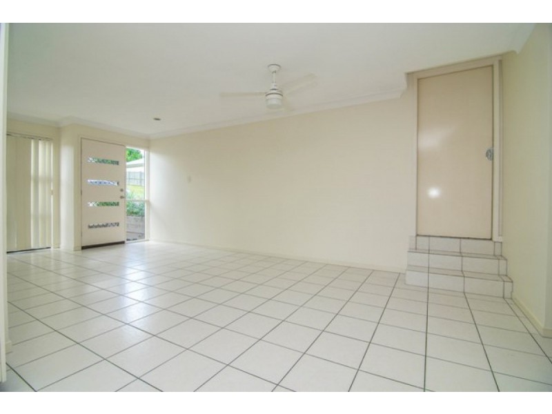 2/3 Freestone Drvie, Upper Coomera QLD 4209
