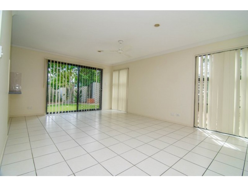 2/3 Freestone Drvie, Upper Coomera QLD 4209