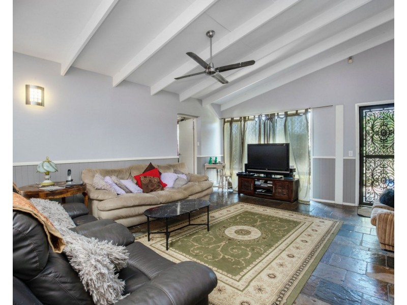 12 Wandilla Drive, Helensvale QLD 4212