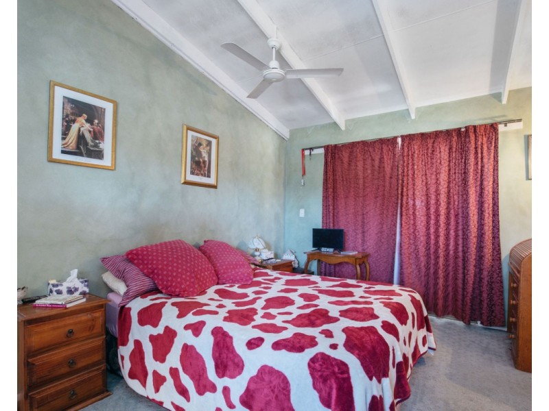 12 Wandilla Drive, Helensvale QLD 4212