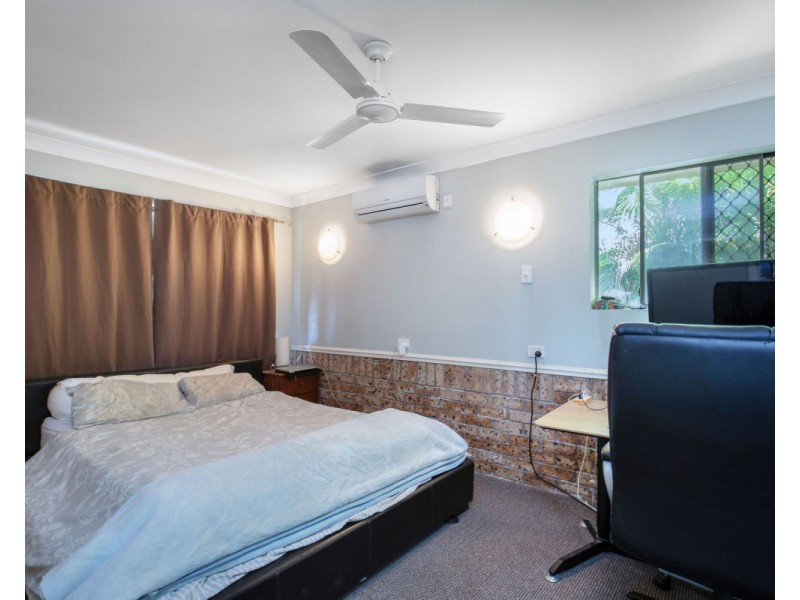 12 Wandilla Drive, Helensvale QLD 4212