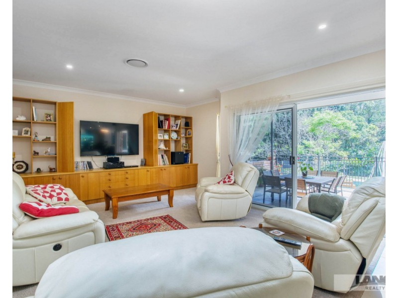 7 Rusa Court, Nerang QLD 4211