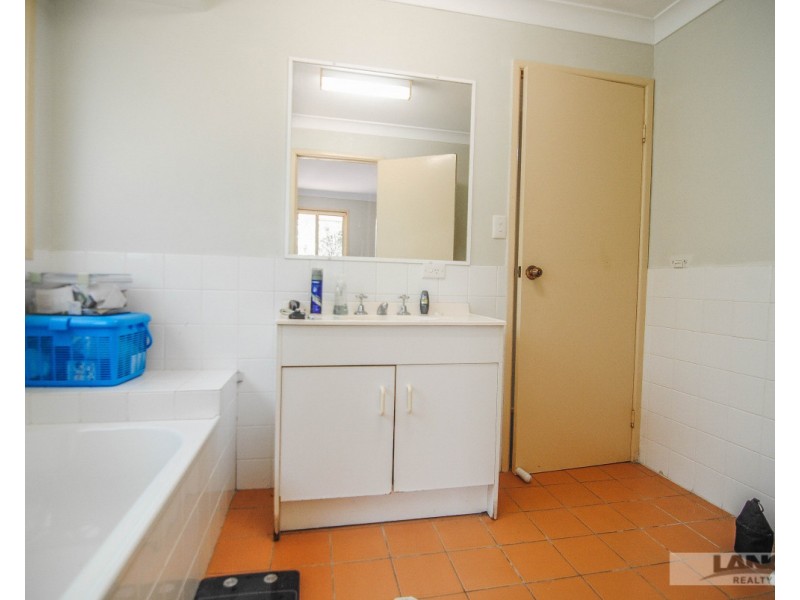 2/27 Fortune Street, Coomera QLD 4209