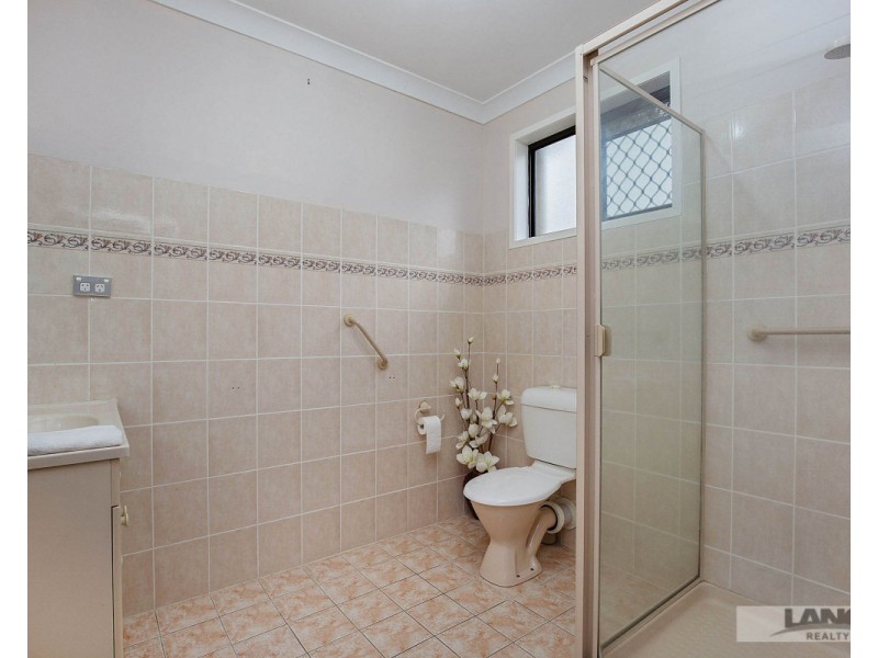 1/17 Viscount Drive, Tallai QLD 4213