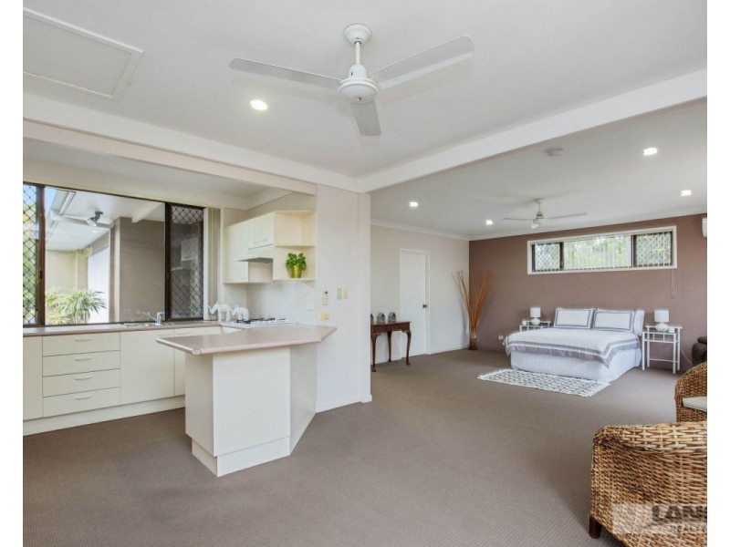 1/17 Viscount Drive, Tallai QLD 4213