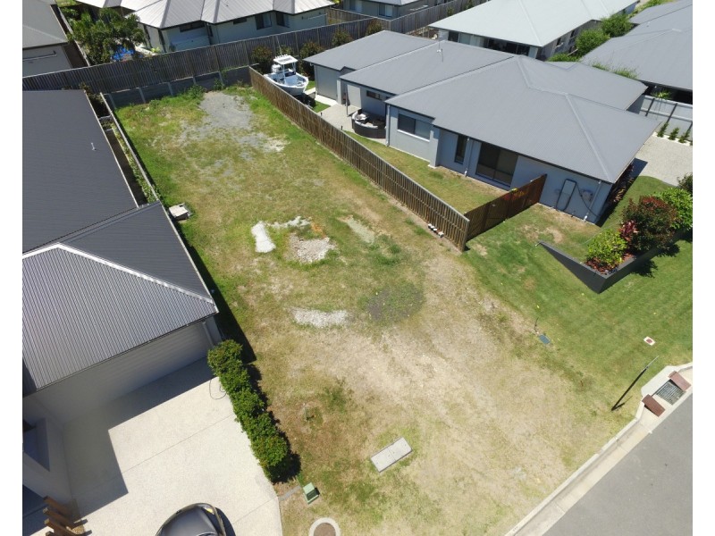 9 Melville Drive, Pimpama QLD 4209