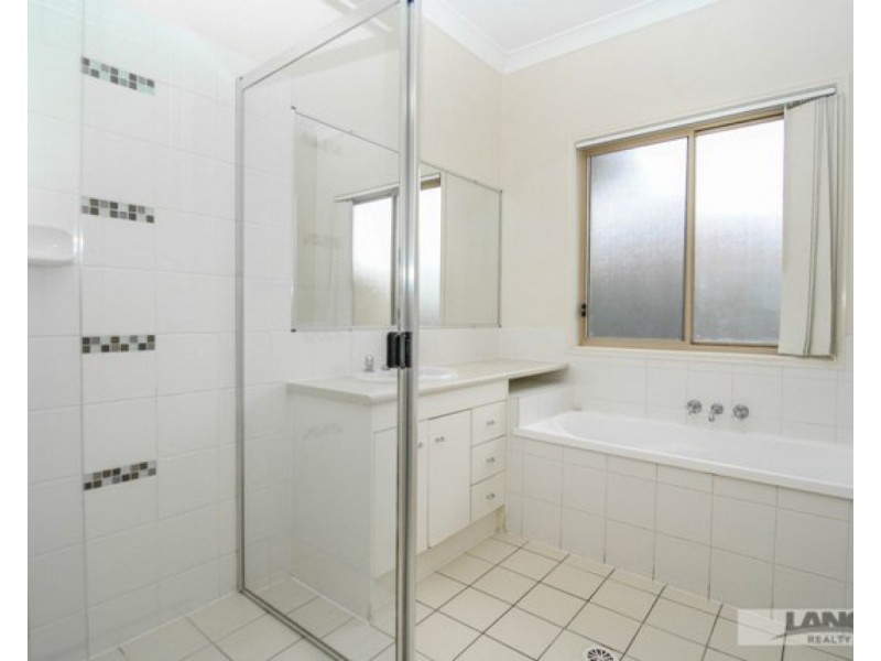 4 Hart Street, Upper Coomera QLD 4209