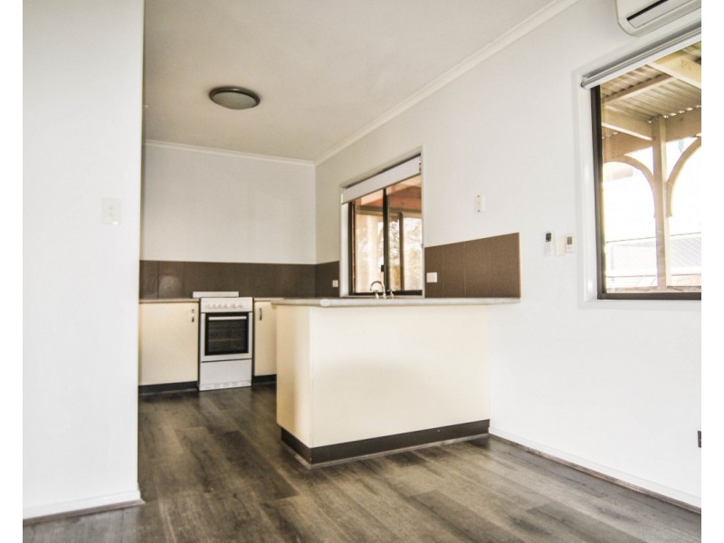 42 Esplanade, Coomera QLD 4209